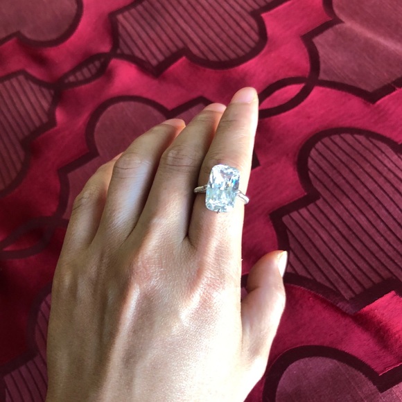 8 Carats in 924 Sterling Silver Ring - Picture 7 of 7